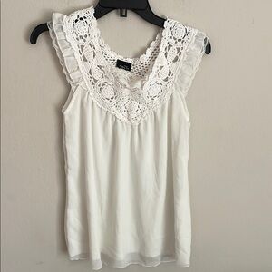 Rue21 Cream Ruffled Crochet/Lace Sleeveless Blouse